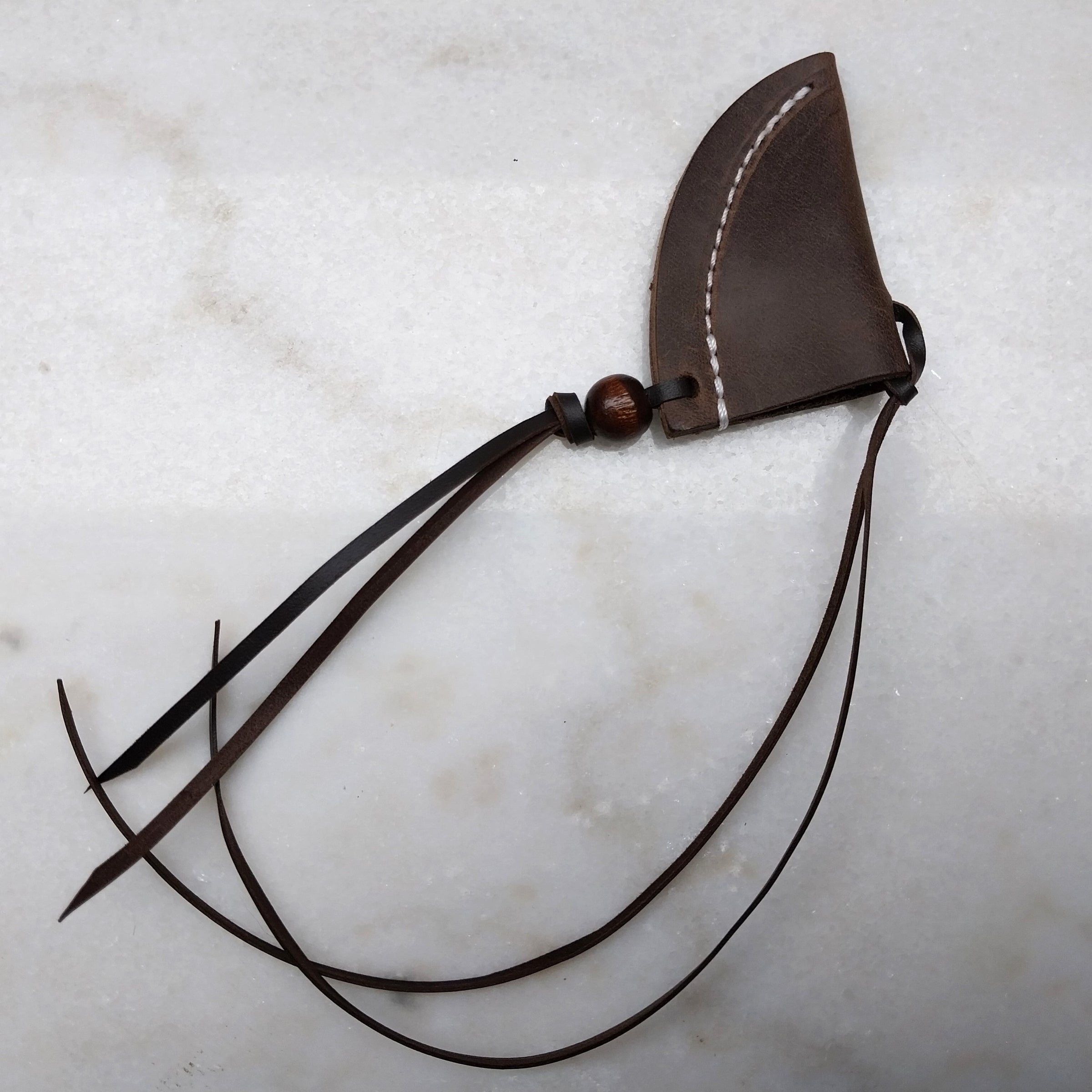 String Keeper - Full grain Leather | Only Traditional Archery Supplies